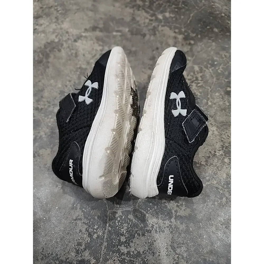 2 Pairs Under Armour Assault & Surge Toddler Shoe Sz 6 K Black Hook & Loop